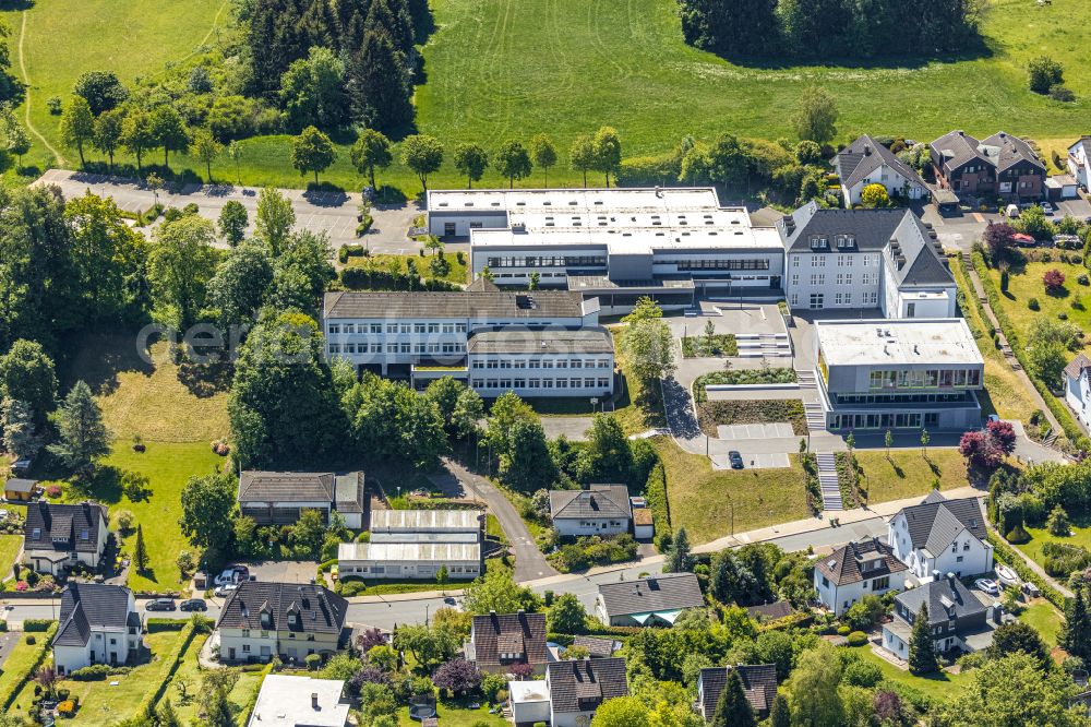 Attendorn from the bird's eye view: School building of the Berufskolleg of Kreises Olpe Hohler Weg in Attendorn in the state North Rhine-Westphalia, Germany