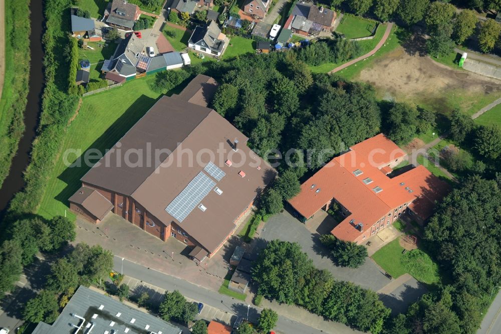 Aerial photograph Meldorf - School building of the Christian-Buetje-Schule in Meldorf in the state Schleswig-Holstein