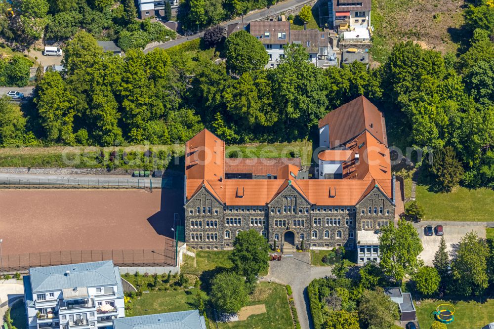 Attendorn from the bird's eye view: School building of the Collegium Bernardinum of Erzbischoefliches Internat fuer Jungen on Nordwall in Attendorn in the state North Rhine-Westphalia, Germany