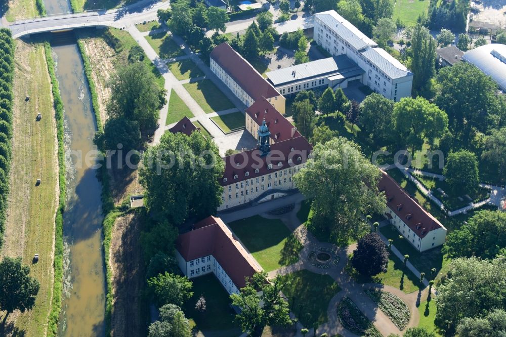 Elsterwerda from the bird's eye view: School building of the Elsterschloss - Gymnasium in Elsterwerda in the state Brandenburg, Germany