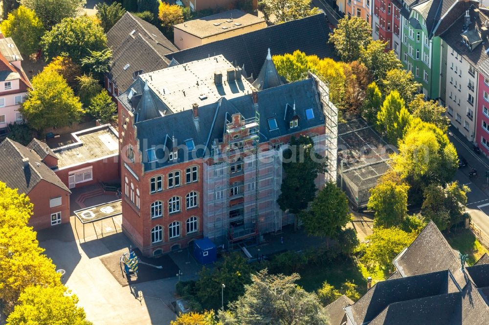 Aerial image Hagen - School building of the Emil-Schumacher-Schule in Hagen in the state North Rhine-Westphalia, Germany