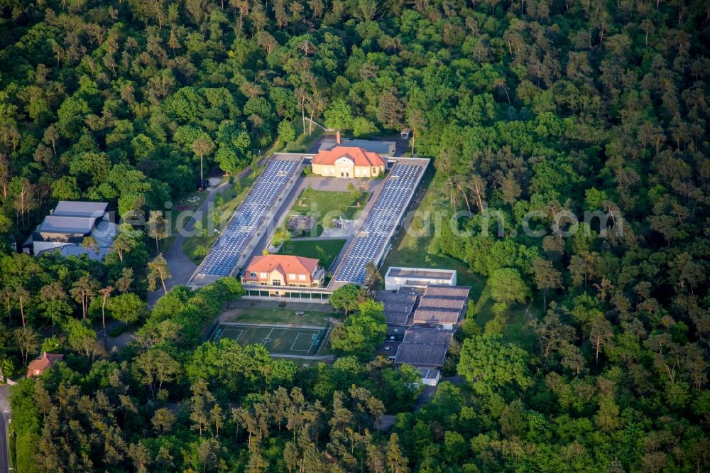 Mannheim from above - School building of the Eugen-Neter-School in the district Blumenau in Mannheim in the state Baden-Wuerttemberg, Germany