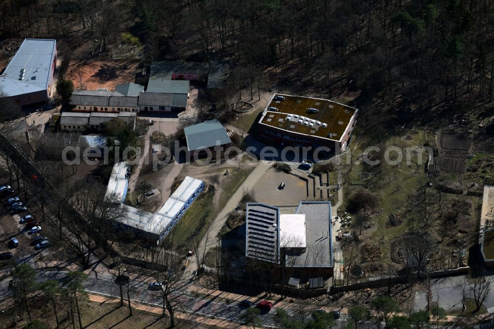 Kleinmachnow from above - School building of the Freie Walddorfschule in of Parforceheide on Schopfheimer Allee in Kleinmachnow in the state Brandenburg