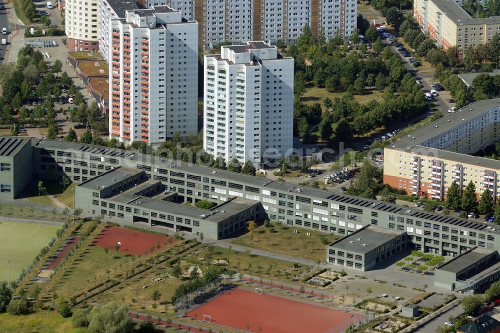 Berlin from the bird's eye view: School building of the Fritz-Reuter-Oberschule in Berlin in Germany