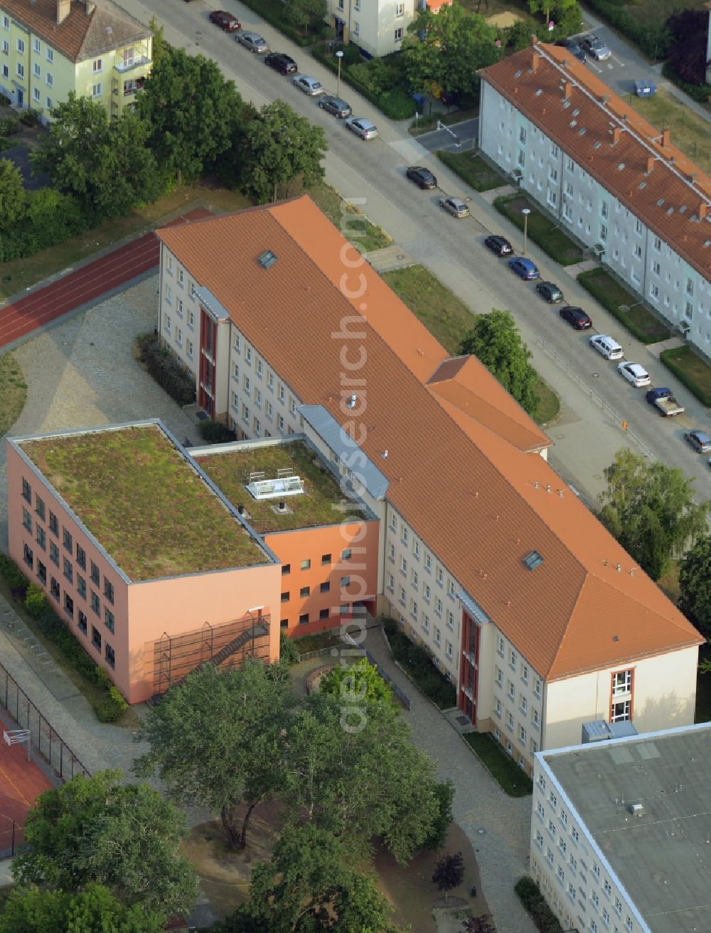 Berlin from above - School building of the Gebrueder-Montgolfier-Gymnasium on Ellernweg in the district Schoeneweide in Berlin, Germany