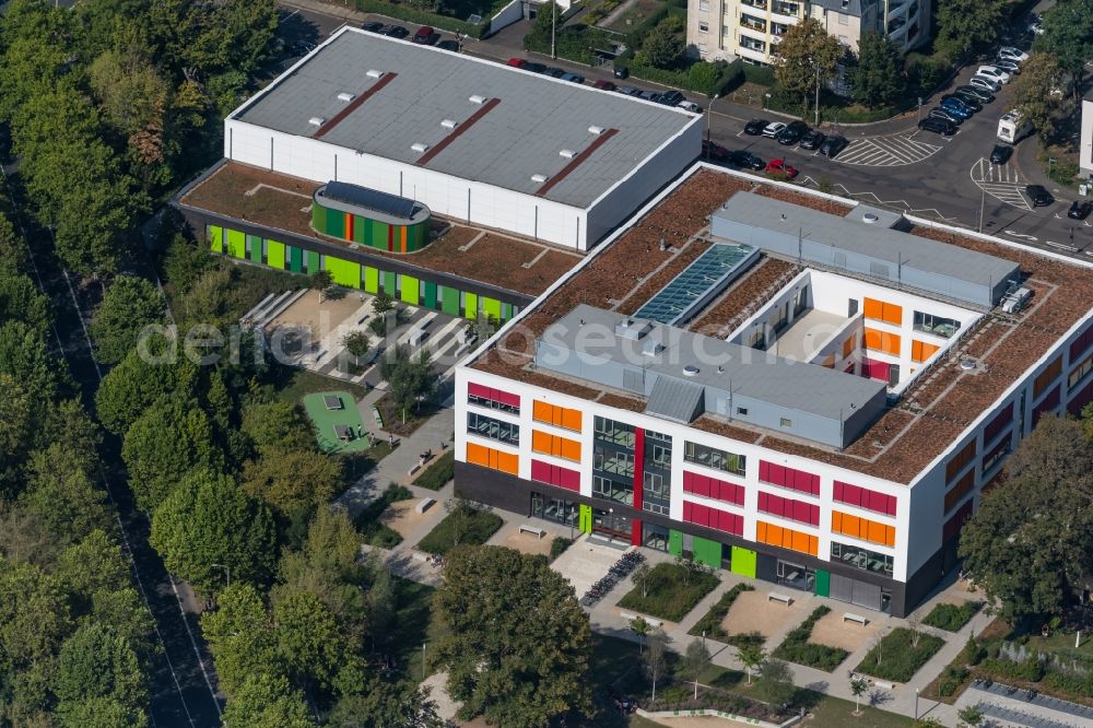 Leipzig from above - School building of the Gerda-Taro-Schule on Telemannstrasse in the district Mitte in Leipzig in the state Saxony, Germany