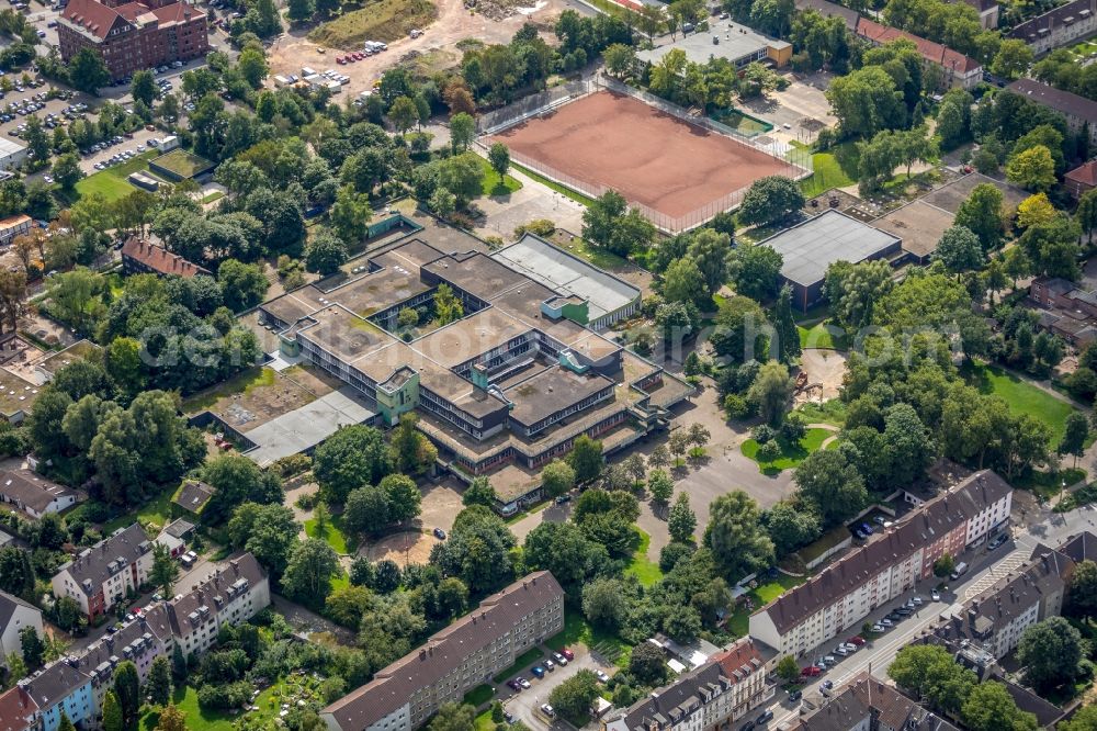 Essen from above - School building of the Gesamtschule Bockmuehle on Ohmstrasse in Essen in the state North Rhine-Westphalia, Germany