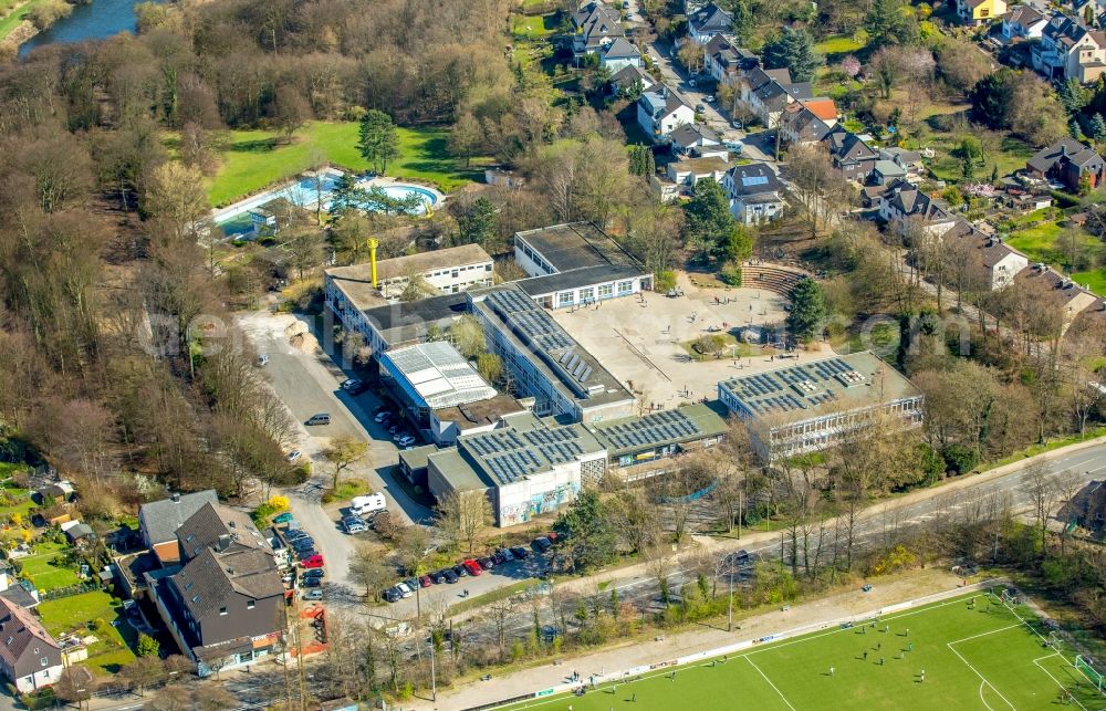 Hattingen from above - School building on Marxstrasse in Hattingen in the state North Rhine-Westphalia