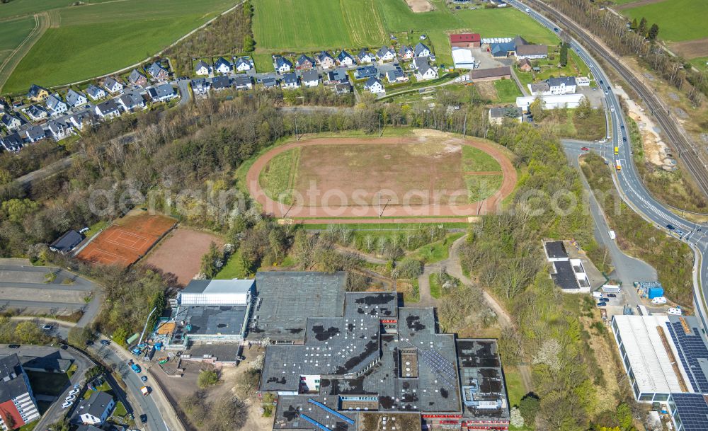 Wetter (Ruhr) from above - School building of the Geschwister-Scholl-Gymnasium on Hoffmann-von-Fallersleben-Strasse in Wetter (Ruhr) in the state North Rhine-Westphalia, Germany