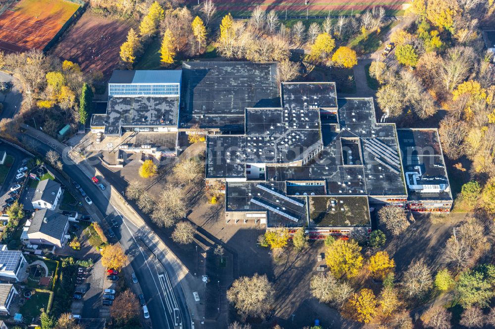 Wetter (Ruhr) from above - School building of the Geschwister-Scholl-Gymnasium on Hoffmann-von-Fallersleben-Strasse in Wetter (Ruhr) in the state North Rhine-Westphalia, Germany