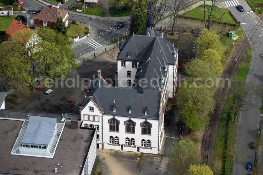 Aerial photograph Einbeck - School building of the Goetheschule on Schuetzenstrasse in Einbeck in the state Lower Saxony