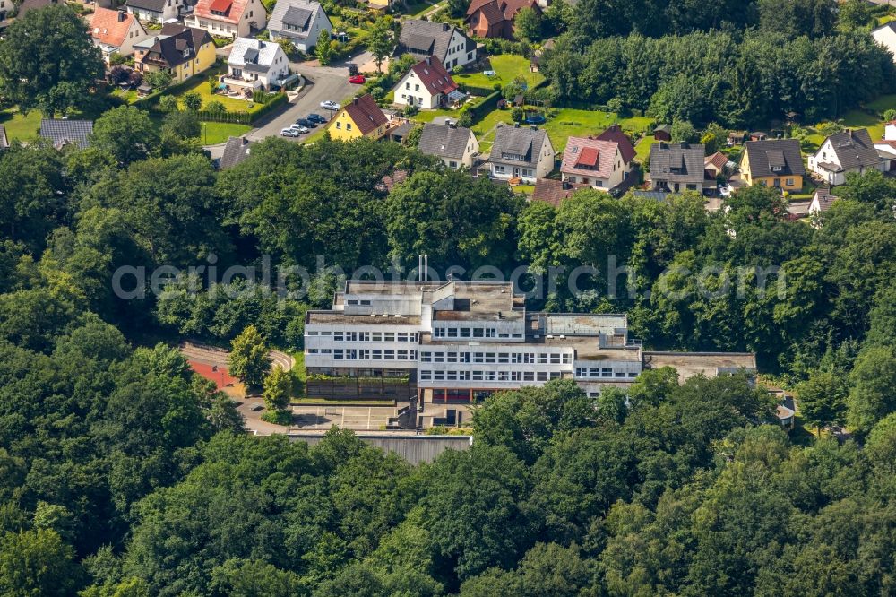 Arnsberg from the bird's eye view: School building of the Graf-Gottfried-Gymnasium in Arnsberg in the state North Rhine-Westphalia, Germany