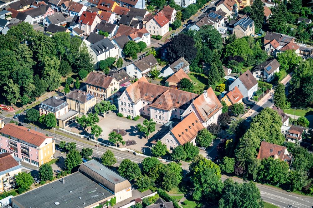 Aerial image Herbolzheim - School building of the Grundschule in Herbolzheim in the state Baden-Wuerttemberg, Germany