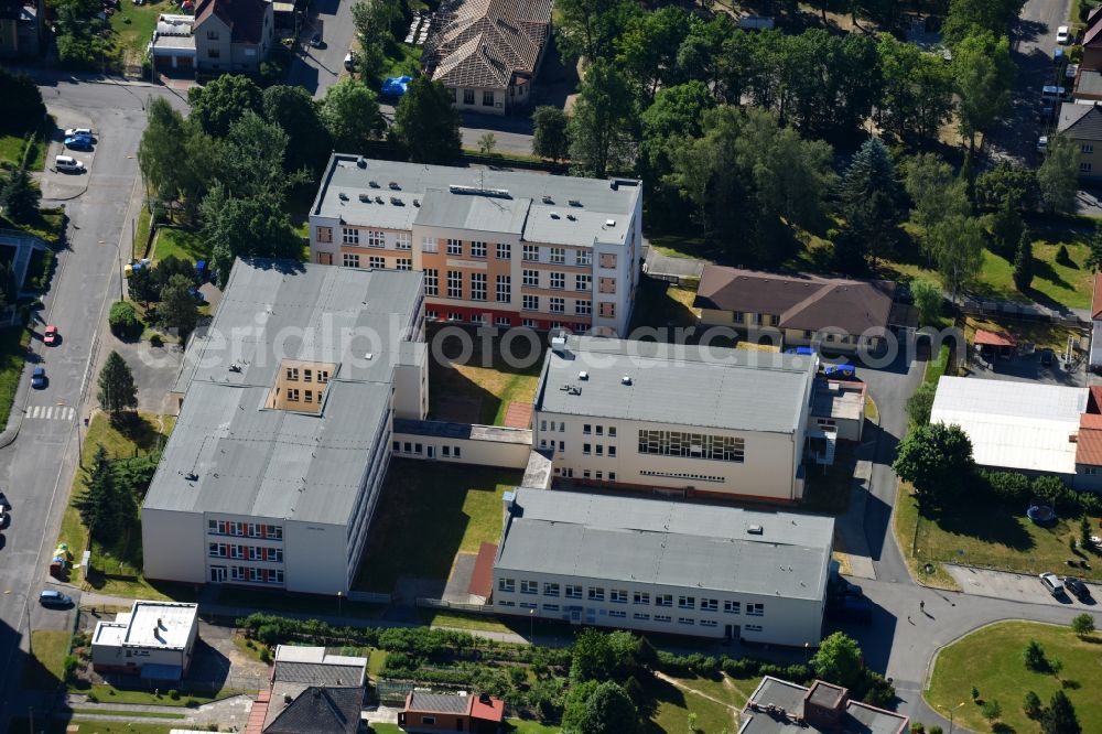 Aerial photograph Horni Briza - School building of the Elementary school in Horni Briza in Plzensky kraj - Pilsner Region - Boehmen, Czech Republic