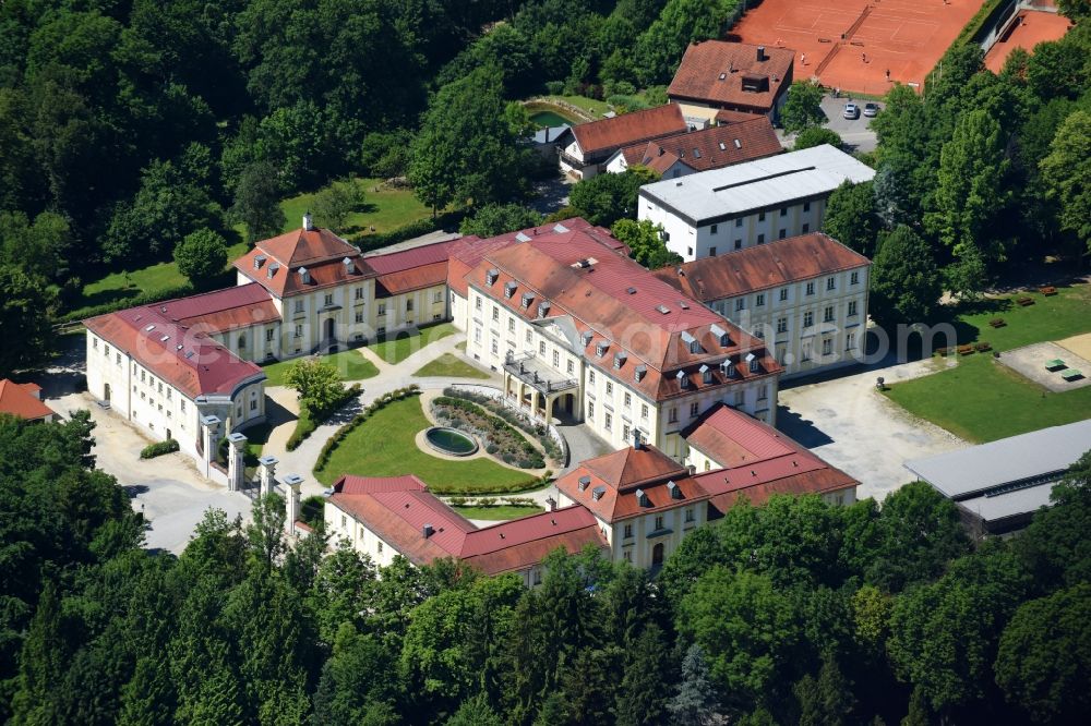 Aerial image Passau - School building of the - Auersperg-Gymnasium Passau on Freudenhain in the district Hacklberg in Passau in the state Bavaria, Germany