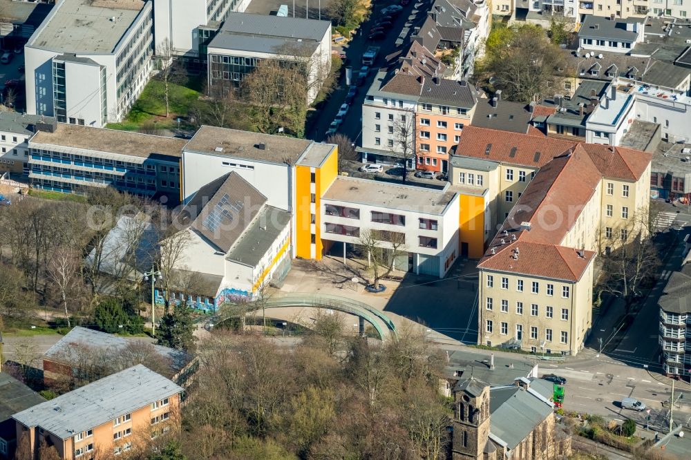 Aerial photograph Hagen - School building of the Fichte-Gymnasium Hagen in the district Dahl in Hagen in the state North Rhine-Westphalia