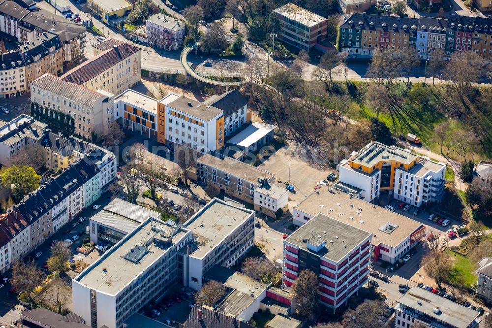 Aerial image Hagen - School building of the Fichte-Gymnasium Hagen in the district Dahl in Hagen in the state North Rhine-Westphalia