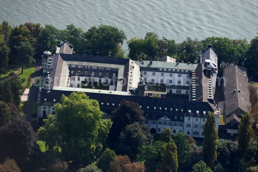 Aerial photograph Remagen - School building of the Franziskus-Gymnasium on island Nonnenwerth in the district Rolandswerth in Remagen in the state Rhineland-Palatinate, Germany