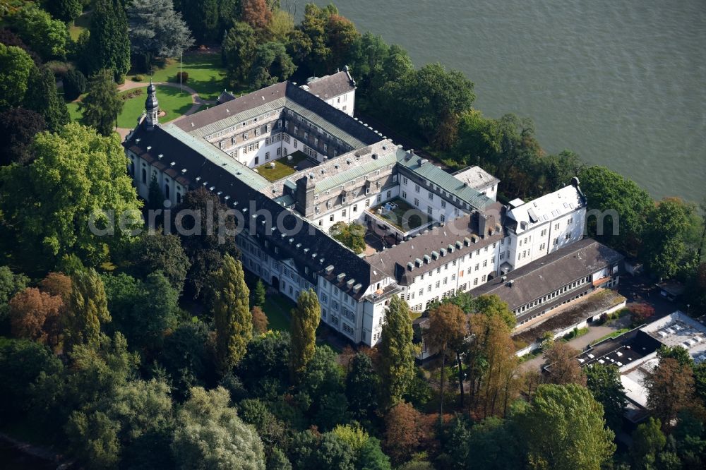 Aerial image Remagen - School building of the Franziskus-Gymnasium on island Nonnenwerth in the district Rolandswerth in Remagen in the state Rhineland-Palatinate, Germany