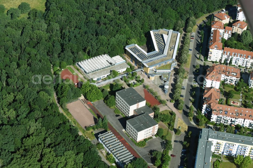 Leipzig from above - School building of the Gustav-Hertz-Gymnasium on Dachsstrasse in Leipzig in the state Saxony