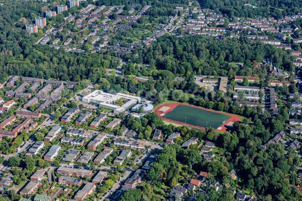 Norderstedt from the bird's eye view: School building of the Gymnasium Harksheide in Norderstedt in the state Schleswig-Holstein, Germany