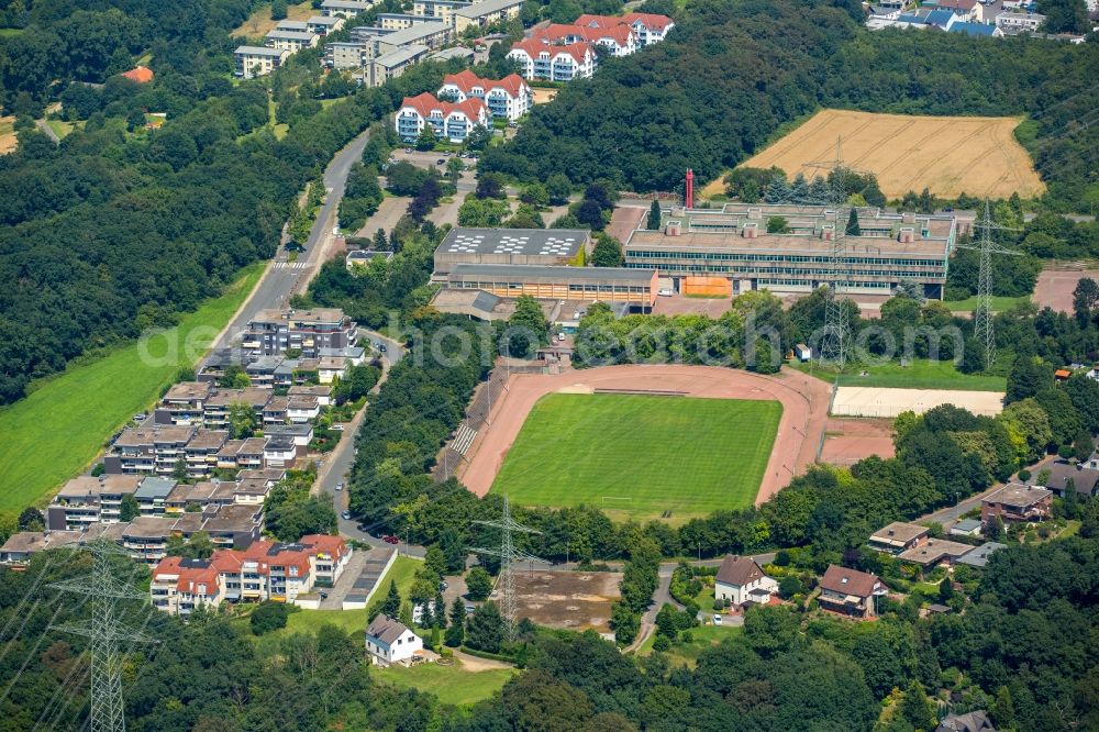 Aerial image Hattingen - School buildings of school Holthausen and the Municipal School in Hattingen in North Rhine-Westphalia