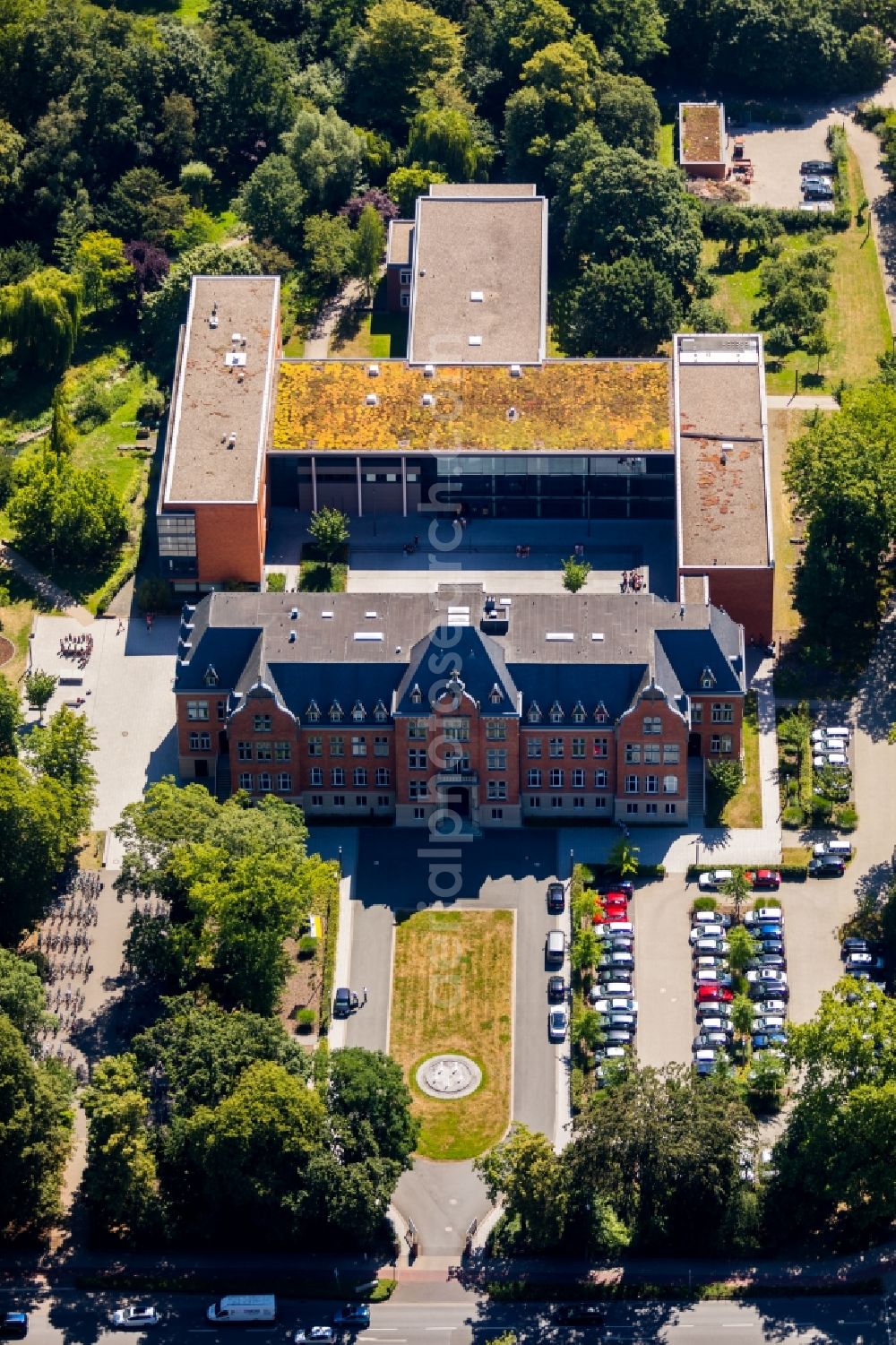 Ahlen from the bird's eye view: School building of the St. Michael on Warendorfer Strasse in Ahlen in the state North Rhine-Westphalia, Germany