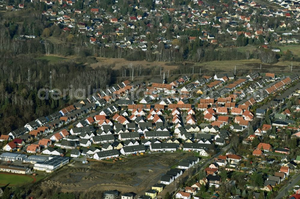 Aerial image Panketal - School building of the Gymnasium Panketal on residential Spreestrasse in Panketal in the state Brandenburg