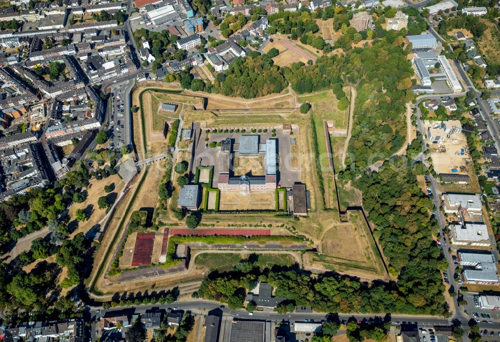 Jülich from the bird's eye view: School building of the Gymnasium Zitadelle Juelich in Juelich in the state North Rhine-Westphalia, Germany