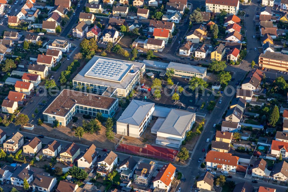 Haßloch from the bird's eye view: School building of the Hannah-Arendt-Gymnasium on street Viroflayer Strasse in Hassloch in the state Rhineland-Palatinate, Germany