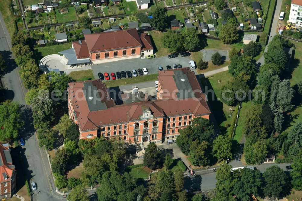 Oelsnitz/Vogtl. from the bird's eye view: School building of the high school Julius-Mosen-Gymnasium in Oelsnitz/Vogtl. in the state of Saxony