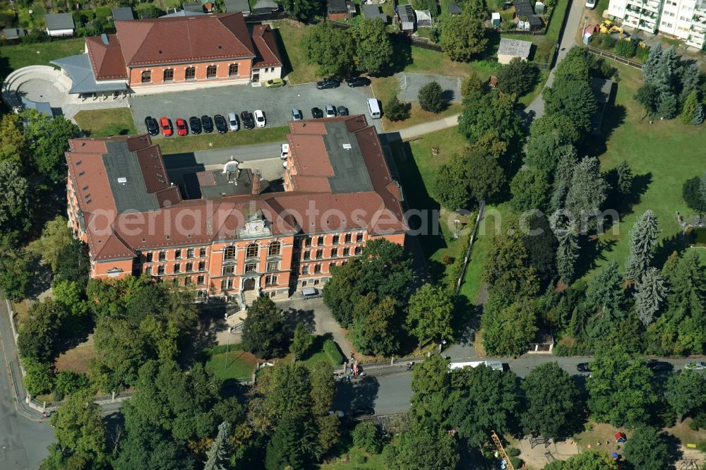 Aerial image Oelsnitz/Vogtl. - School building of the high school Julius-Mosen-Gymnasium in Oelsnitz/Vogtl. in the state of Saxony