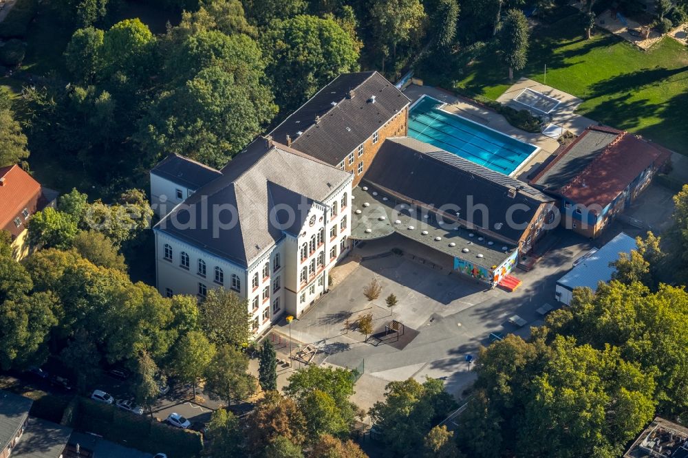 Aerial photograph Unna - School building of the Katharinenschule in Unna in the state North Rhine-Westphalia, Germany