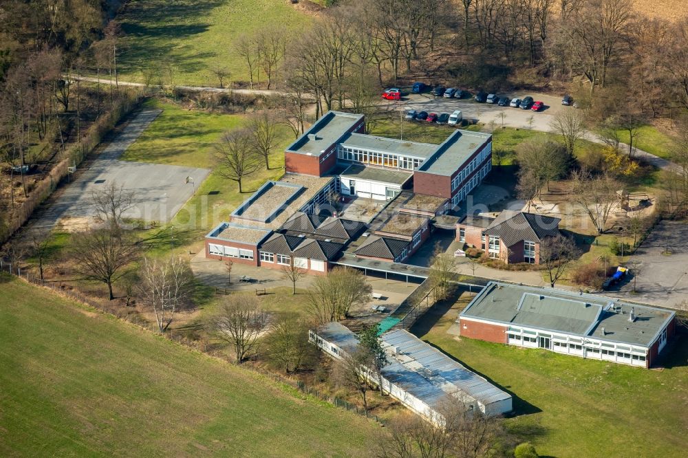 Aerial image Dorsten - School building of the von-Ketteler-Schule on Bismarckstrasse in Dorsten in the state North Rhine-Westphalia, Germany