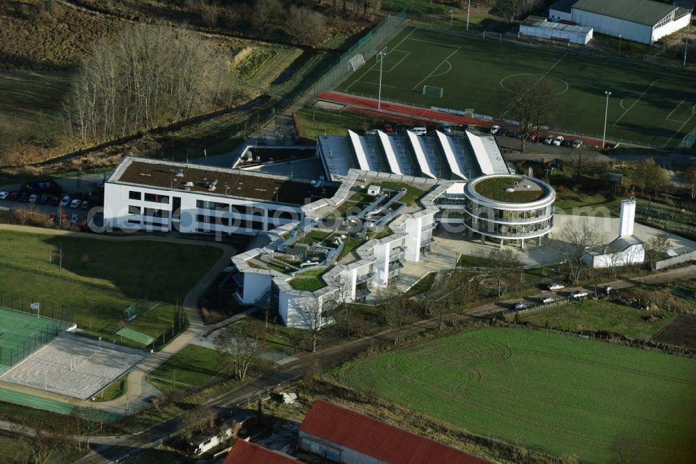 Mühlenbecker Land from above - School building of the Kaethe-Kollwitz-Gesamtschule on Kirschweg in Muehlenbecker Land in the state Brandenburg