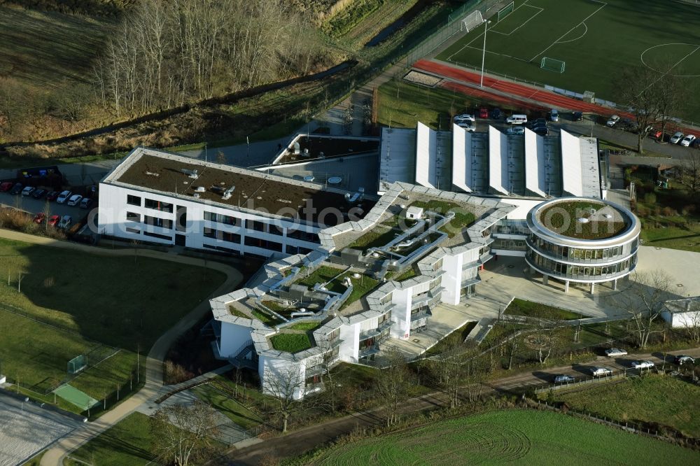 Aerial image Mühlenbecker Land - School building of the Kaethe-Kollwitz-Gesamtschule on Kirschweg in Muehlenbecker Land in the state Brandenburg