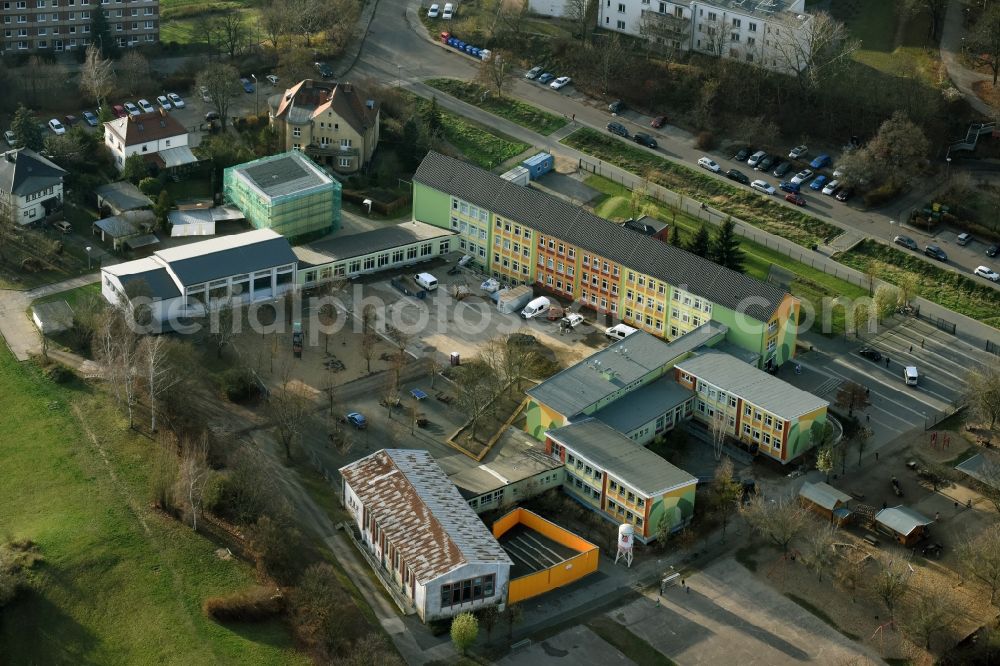 Frankfurt (Oder) from the bird's eye view: School building of the Lenné-Schule der Stadt Frankfurt (Oder) Richtstrasse in Frankfurt (Oder) in the state Brandenburg