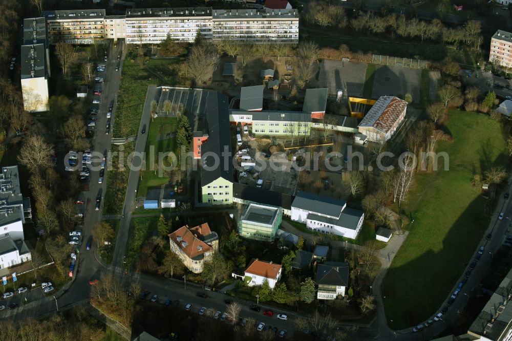 Aerial photograph Frankfurt (Oder) - School building of the Lenné-Schule der Stadt Frankfurt (Oder) Richtstrasse in Frankfurt (Oder) in the state Brandenburg