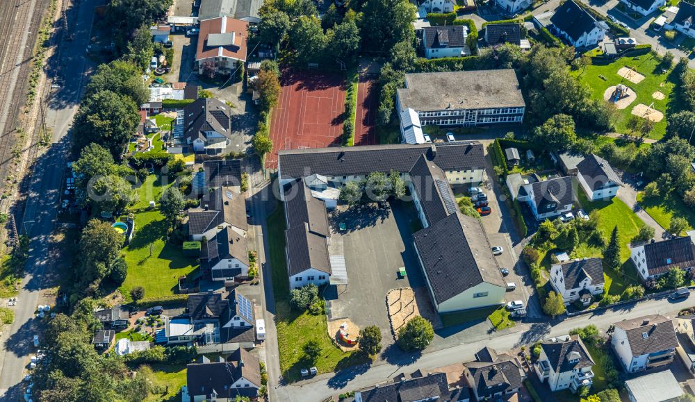 Grevenbrück from the bird's eye view: School building of the Lessing Realschule on street Lehmbergstrasse in Grevenbrueck in the state North Rhine-Westphalia, Germany