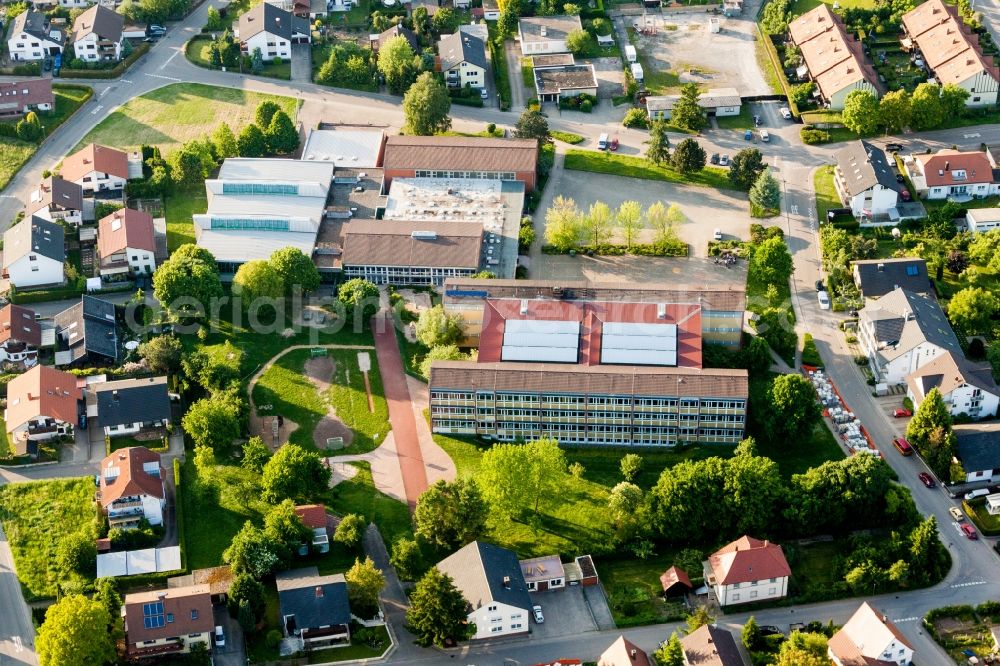 Aerial image Rauenberg - School building of the Mannabergschule and town hall in Rauenberg in the state Baden-Wuerttemberg, Germany