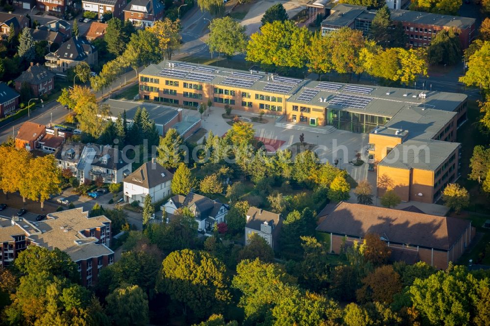 Werne from above - School building of the Marga-Spiegel-Sekundarschule in the district Ruhr Metropolitan Area in Werne in the state North Rhine-Westphalia