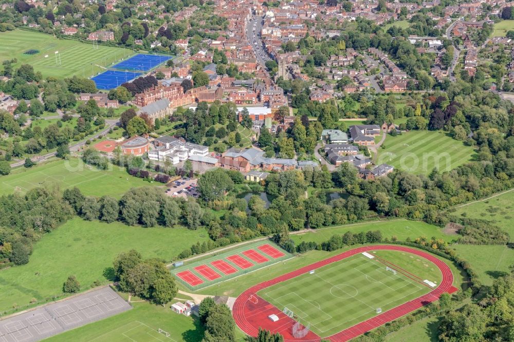 Marlborough from the bird's eye view: School building of the Marlborough College an der Bath Rd in Marlborough in United Kingdom