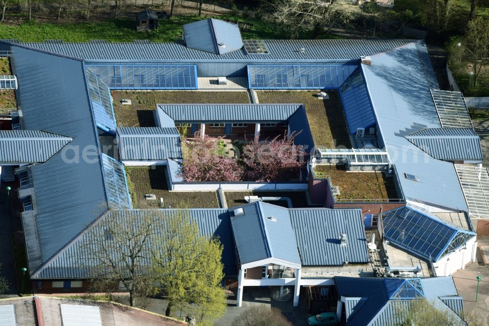 Aerial image Vaucresson - School building of the Middle School Yves Du Manoir Allee du College in Vaucresson in Ile-de-France, France