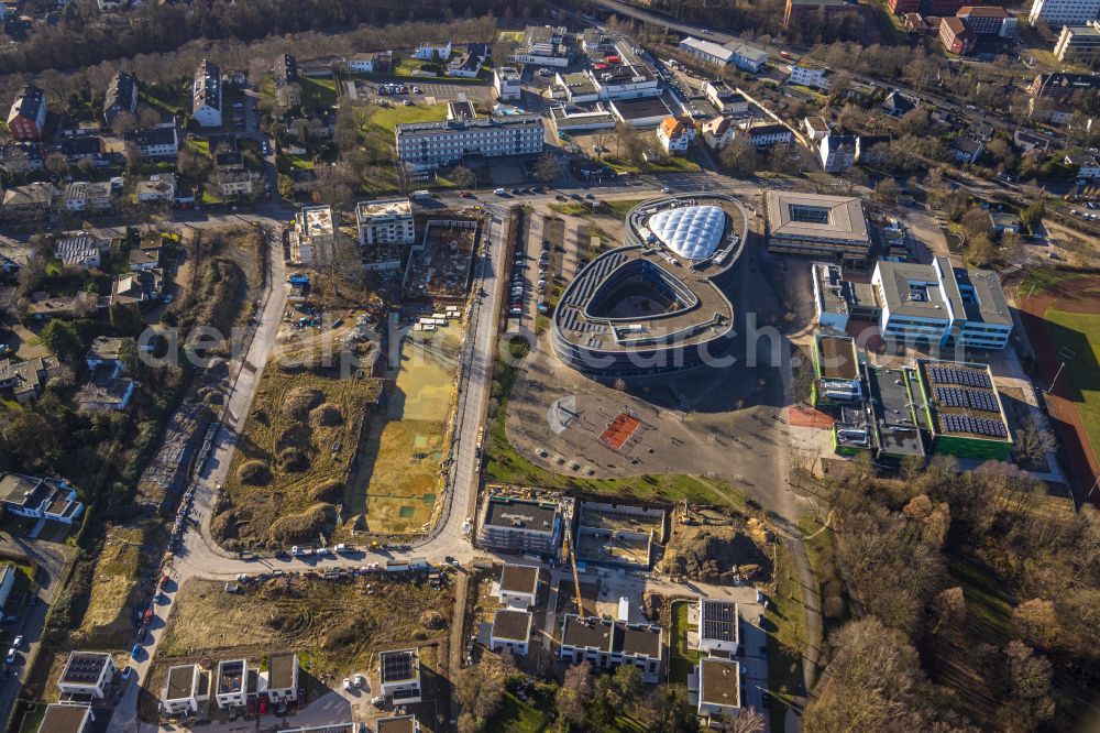 Aerial photograph Bochum - School building Neues Gymnasium Bochum on Querenburger Strasse in the district Wiemelhausen in Bochum in the Ruhr area in the state North Rhine-Westphalia, Germany