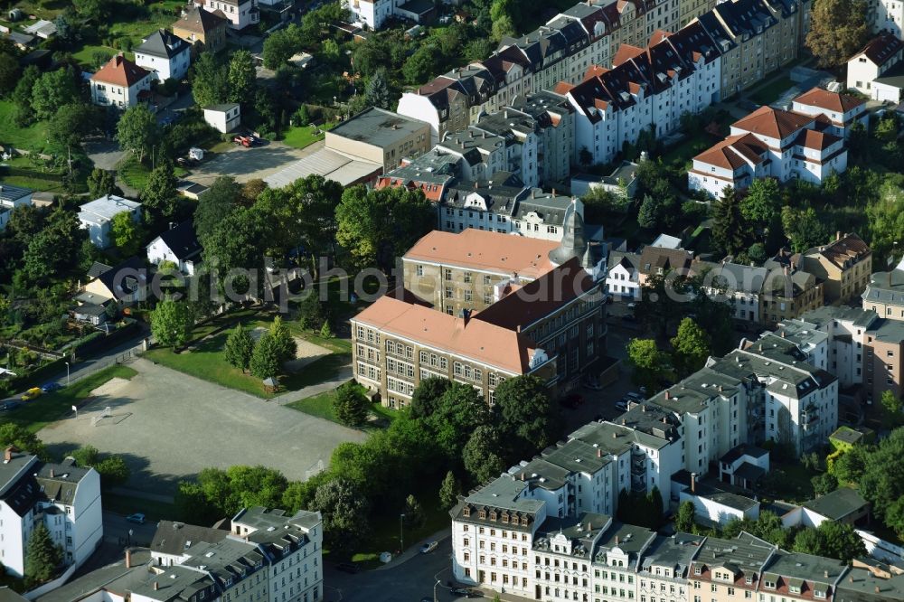 Aerial image Gera - School building of the Ostschule Staatliche Regelschule on Karl-Liebknecht-Strasse in Gera in the state Thuringia, Germany