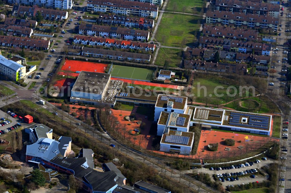 Aerial image Karlsruhe - School building of the Otto-Hahn-Gymnasium on street Im Eichbaeumle in the district Waldstadt in Karlsruhe in the state Baden-Wuerttemberg, Germany