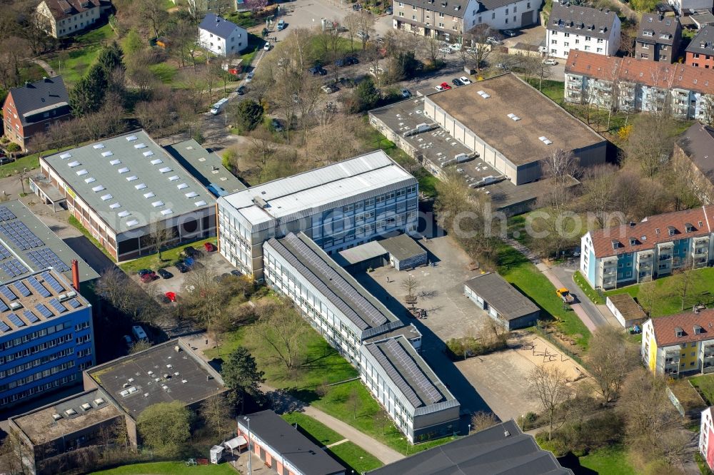 Aerial photograph Witten - School building of the Otto-Schott-Realschule Am Viehmarkt in Witten in the state North Rhine-Westphalia, Germany