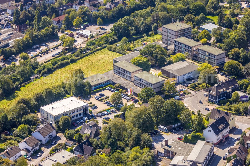 Gevelsberg from the bird's eye view: School building of the Realschule Gevelsberg at Wittener Street and Alte Geer in Gevelsberg in the state North Rhine-Westphalia