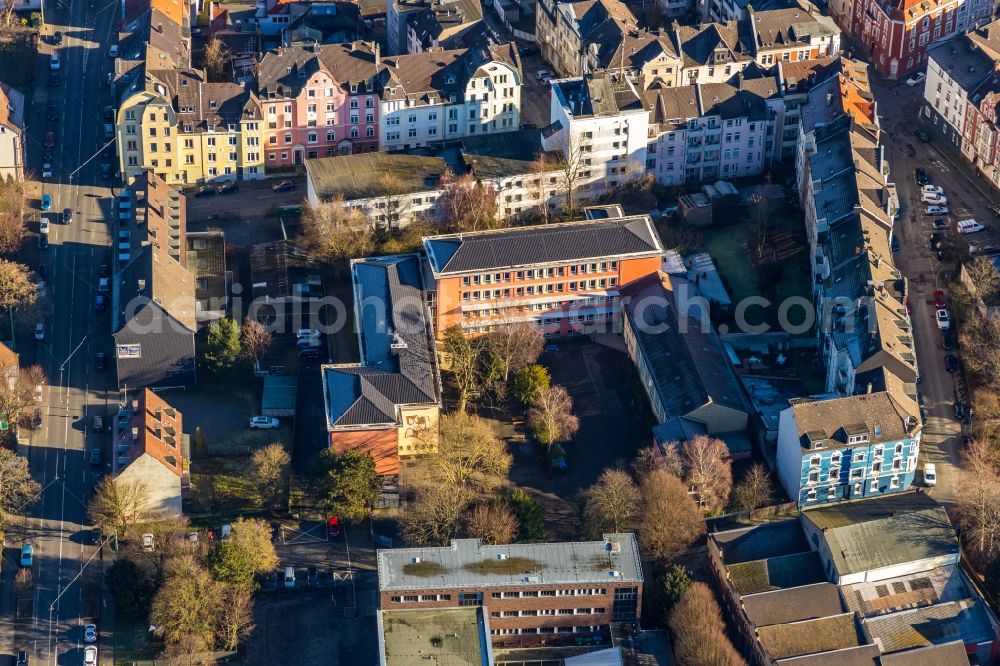 Aerial photograph Hagen - School building of the Realschule Haspe in Hagen in the state North Rhine-Westphalia, Germany