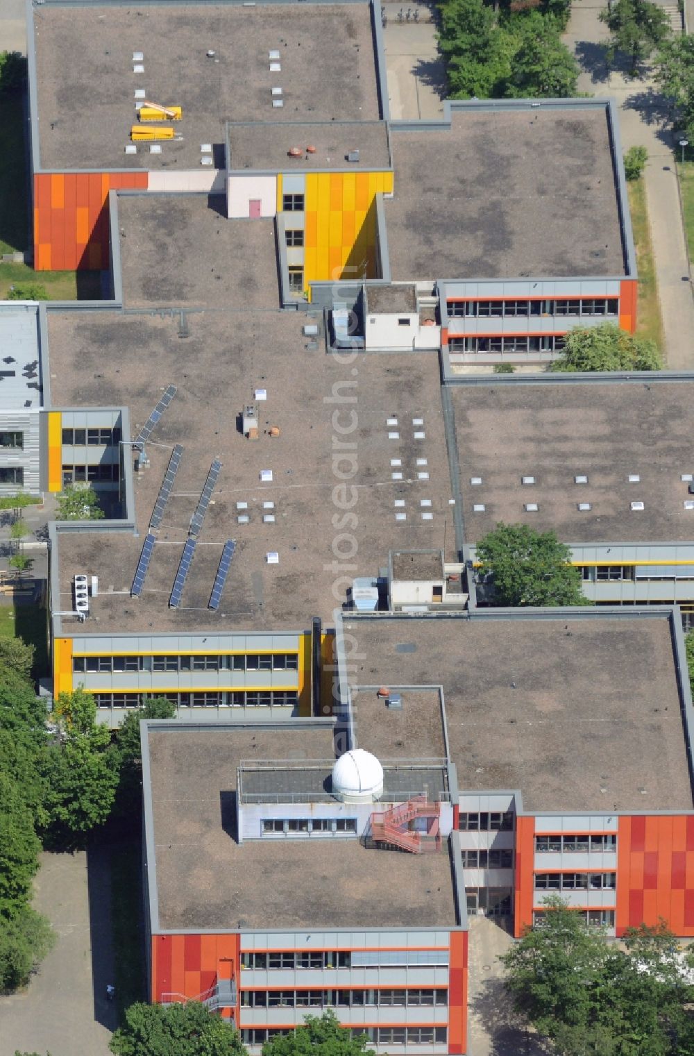 Bad Salzuflen from the bird's eye view: School building of the Rudolf-Brandes-Gymnasium in Bad Salzuflen in the state North Rhine-Westphalia